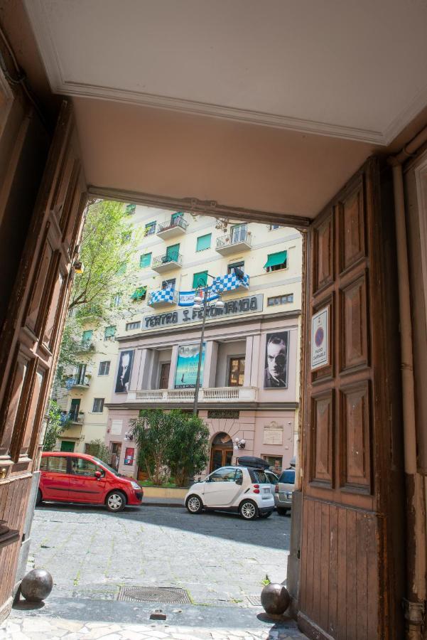 Vivi A Napoli Bed & Breakfast エクステリア 写真
